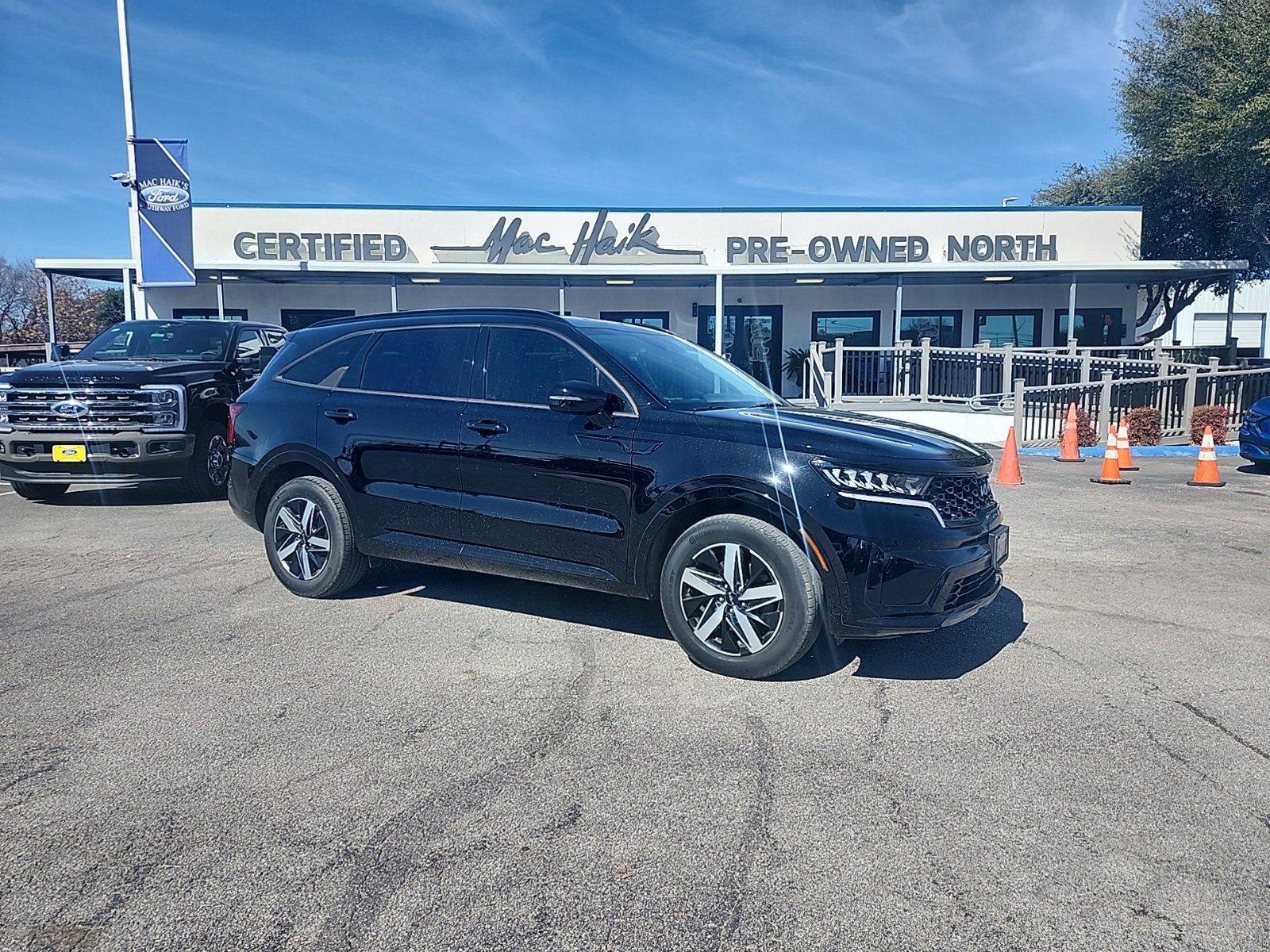 Used 2022 Kia Sorento S image 1