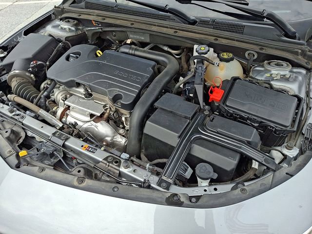 Used 2024 Chevrolet Malibu LT FWD image 37