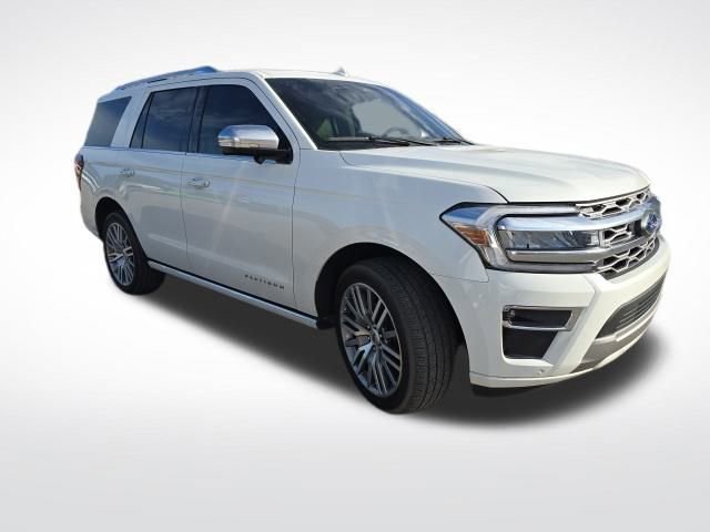 Certified 2022 Ford Expedition Platinum image 5