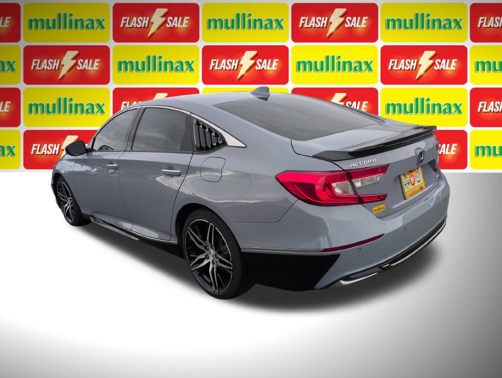 Used 2022 Honda Accord Touring image 11