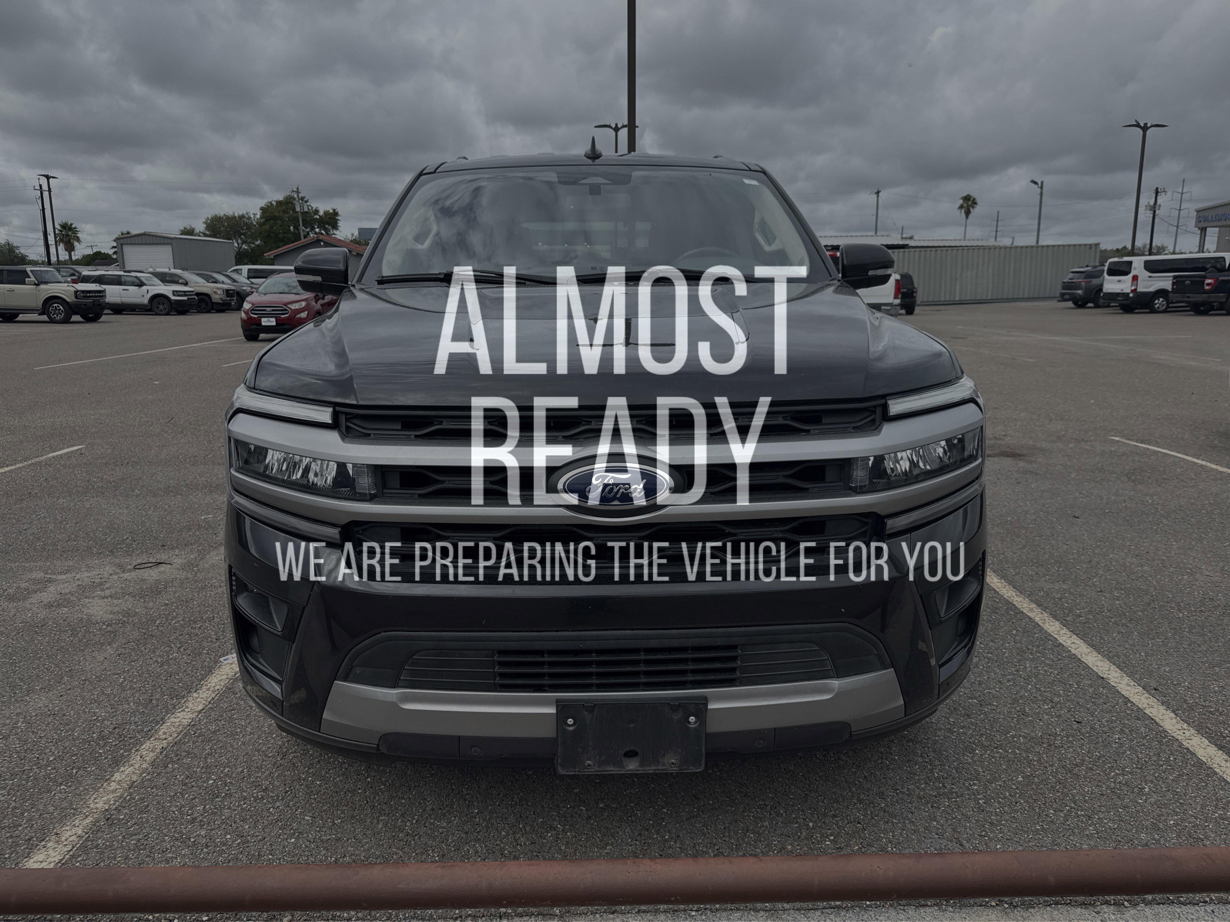 Certified 2023 Ford Expedition XLT RWD image 1