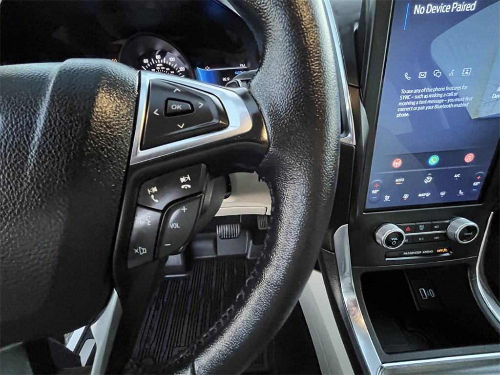 Certified 2022 Ford Edge Titanium w/ Class II Trailer Tow Package image 16