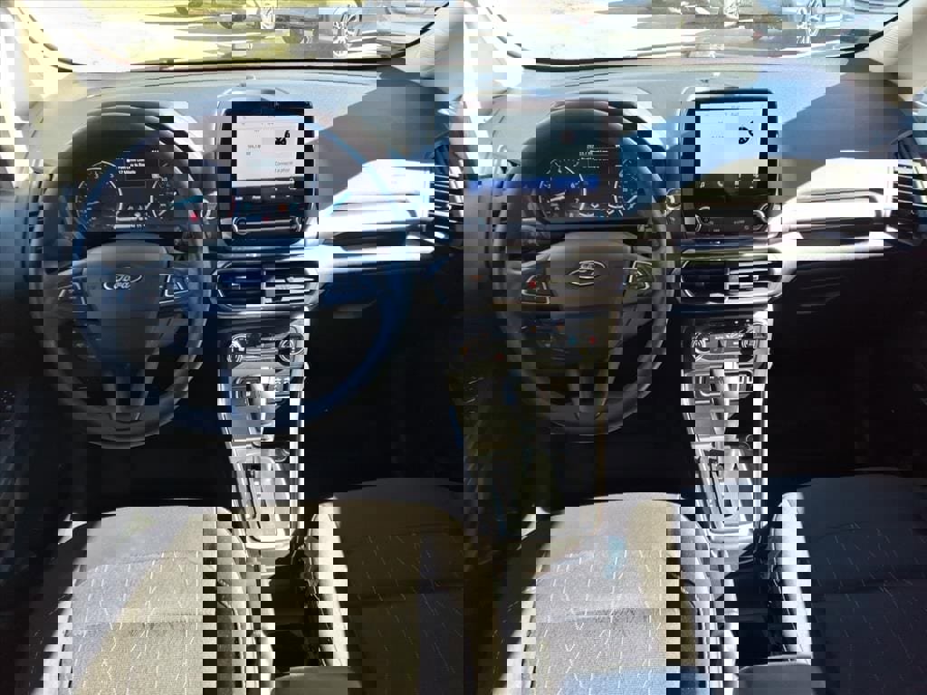 Certified 2022 Ford EcoSport SE image 11