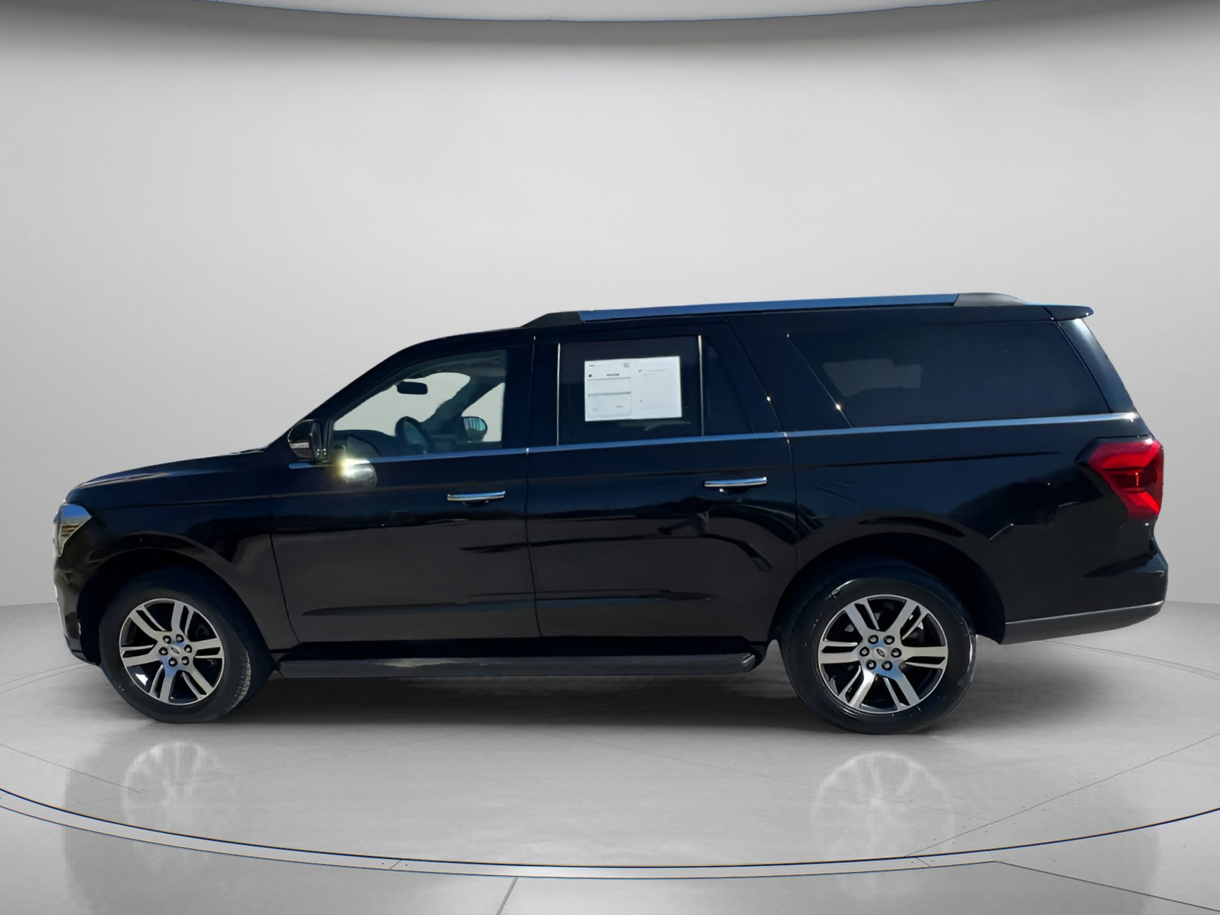 Certified 2024 Ford Expedition Max Limited image 9