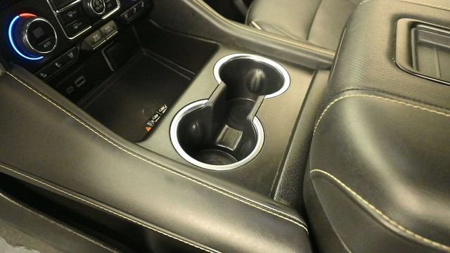 Used 2023 Chevrolet Suburban Premier AWD/4WD image 20