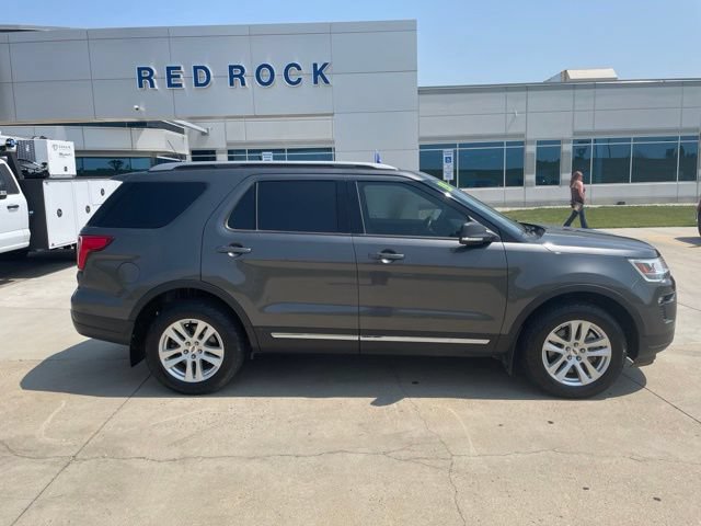 Certified 2019 Ford Explorer XLT w/ Equipment Group 202A AWD/4WD image 3