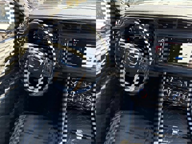 Used 2023 GMC Yukon Denali image 14