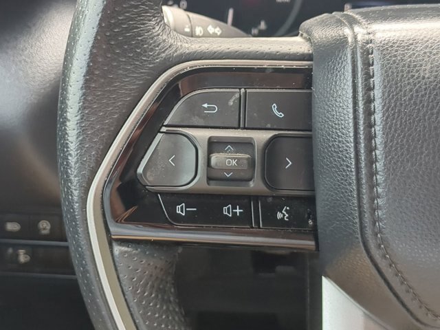 Used 2023 Toyota Tundra Limited w/ Power Package AWD/4WD image 18