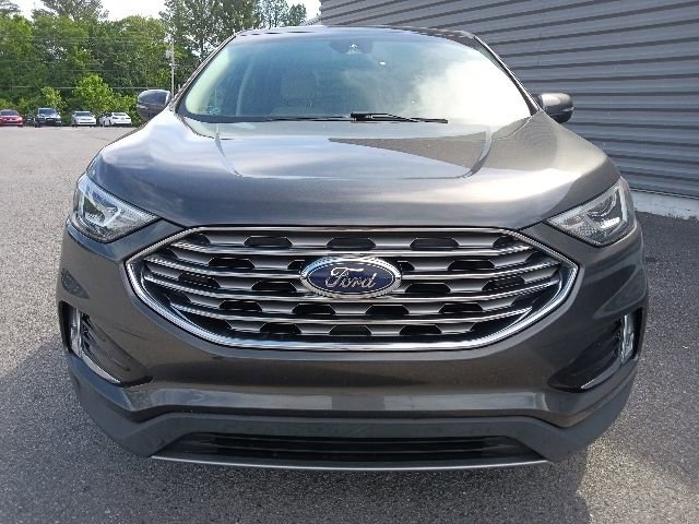 Certified 2019 Ford Edge SEL w/ Equipment Group 201A FWD image 8
