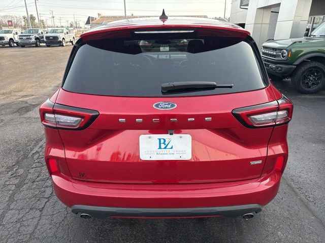Certified 2023 Ford Escape ST-Line w/ Equipment Group 301A image 4
