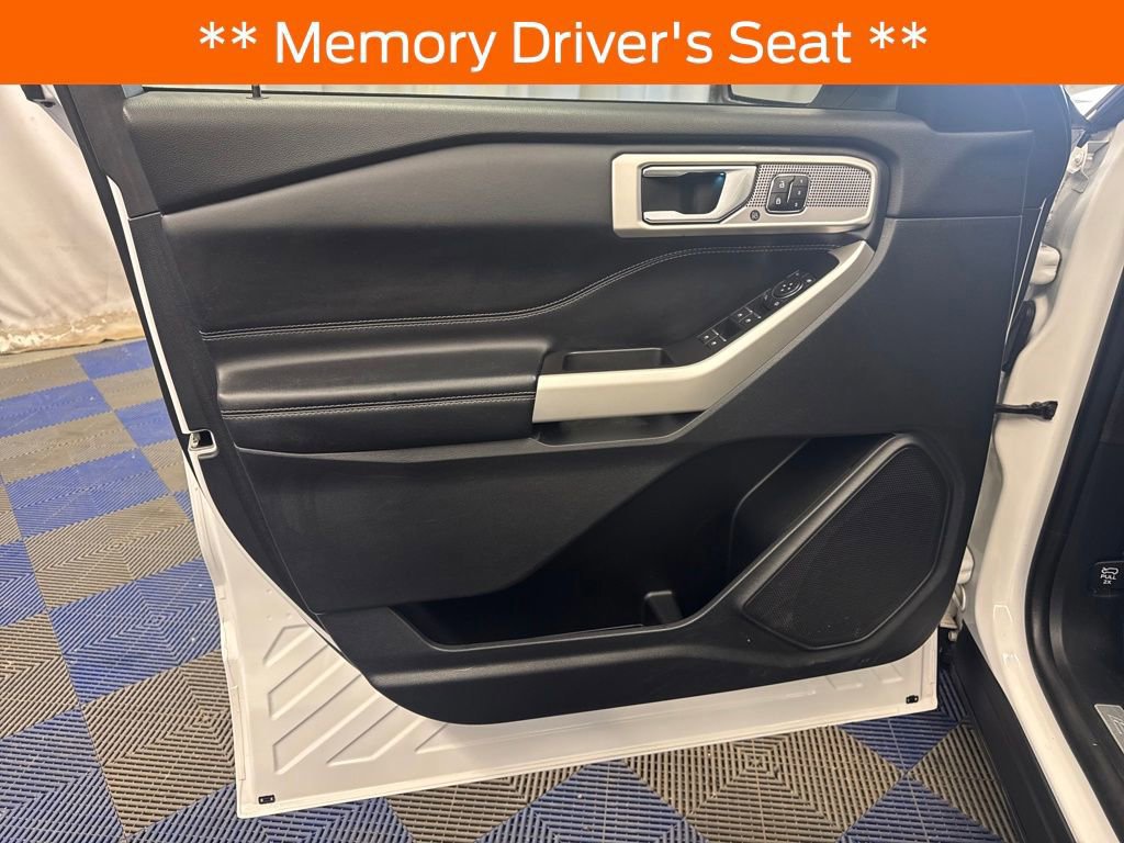 Certified 2021 Ford Explorer Limited w/ Equipment Group 301A image 10