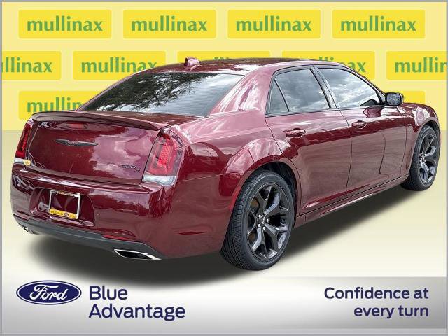 Used 2020 Chrysler 300 S w/ Safetytec Plus Group image 5