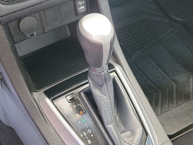 Used 2017 Toyota Corolla LE w/ LE Premium Package image 31