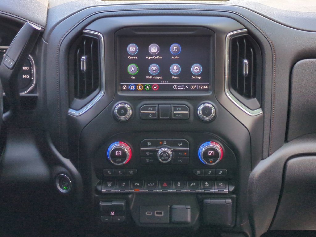 Used 2021 GMC Sierra 2500 AT4 w/ AT4 Premium Plus Package AWD/4WD image 22