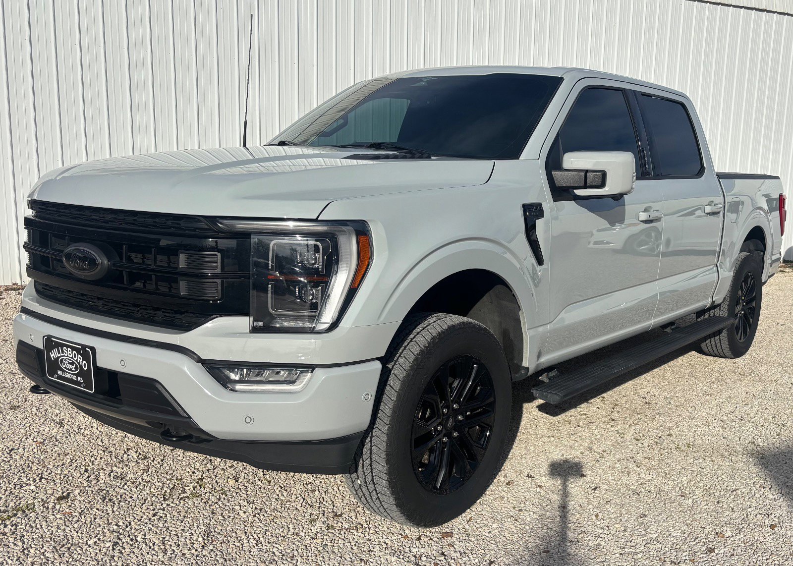 Certified 2023 Ford F150 Lariat w/ Equipment Group 502A High image 19