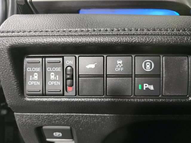 Used 2023 Honda Odyssey Touring image 28