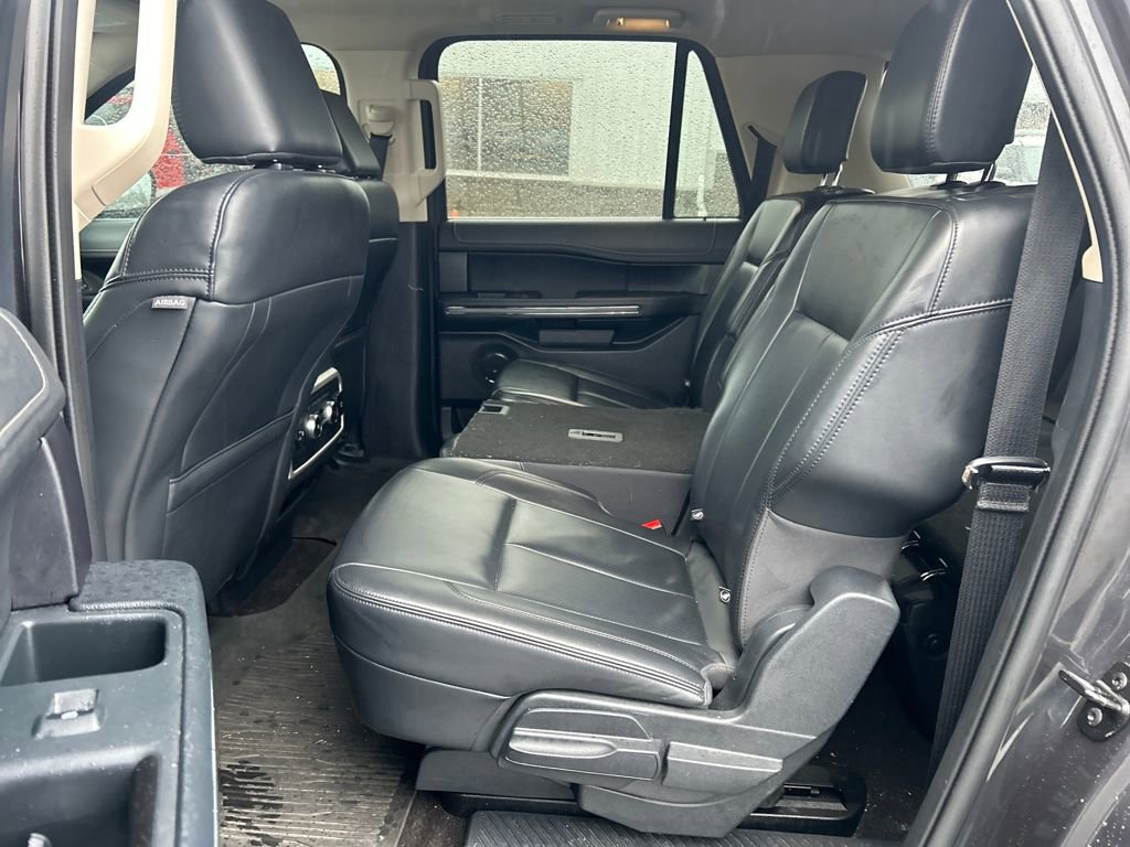 Certified 2023 Ford Expedition Max XLT image 9