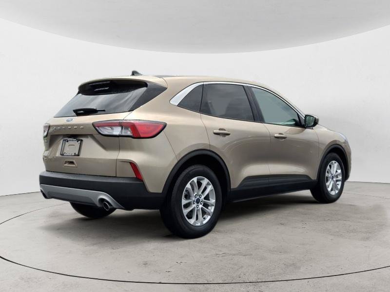 Certified 2021 Ford Escape SE w/ Convenience Package FWD image 3