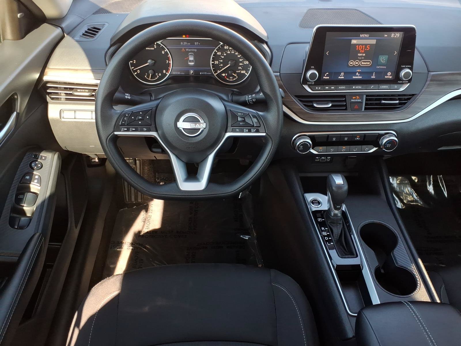 Used 2025 Nissan Altima 2.5 SV FWD image 17