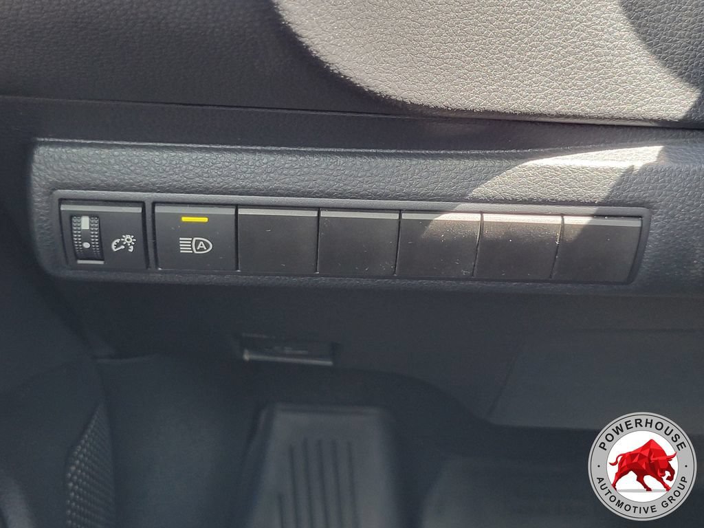 Used 2024 Toyota Corolla LE FWD image 24