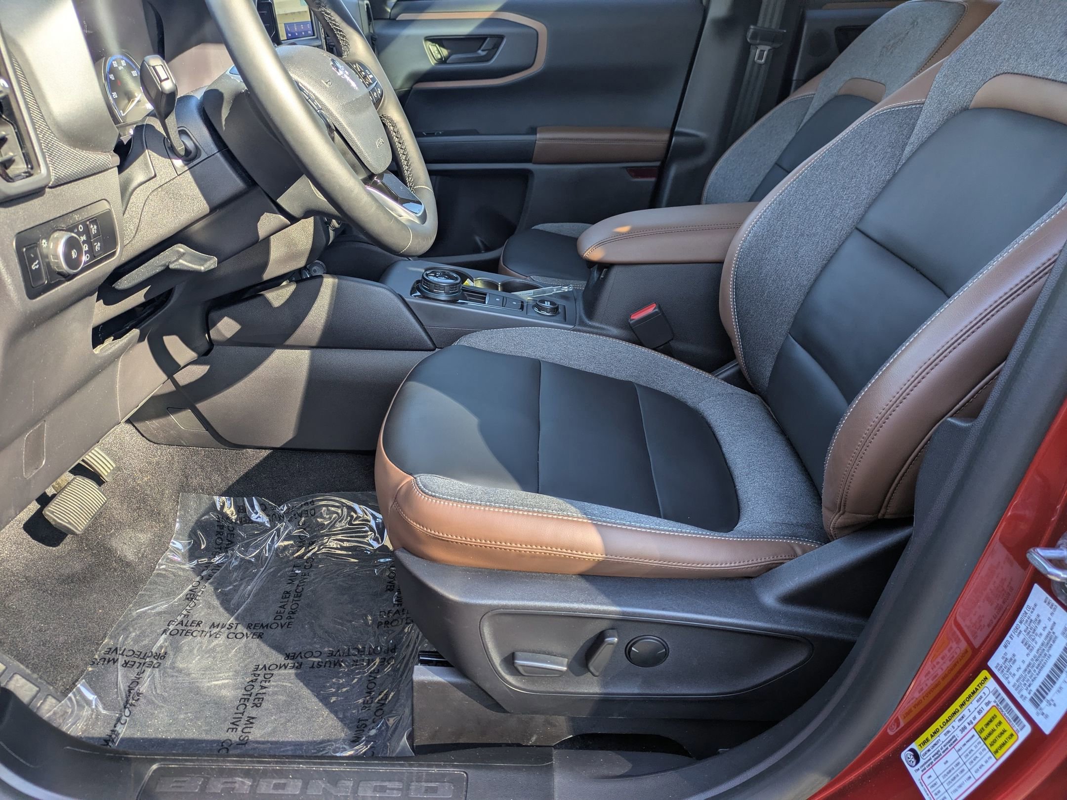 Certified 2024 Ford Bronco Sport Outer Banks w/ Tech Package image 14