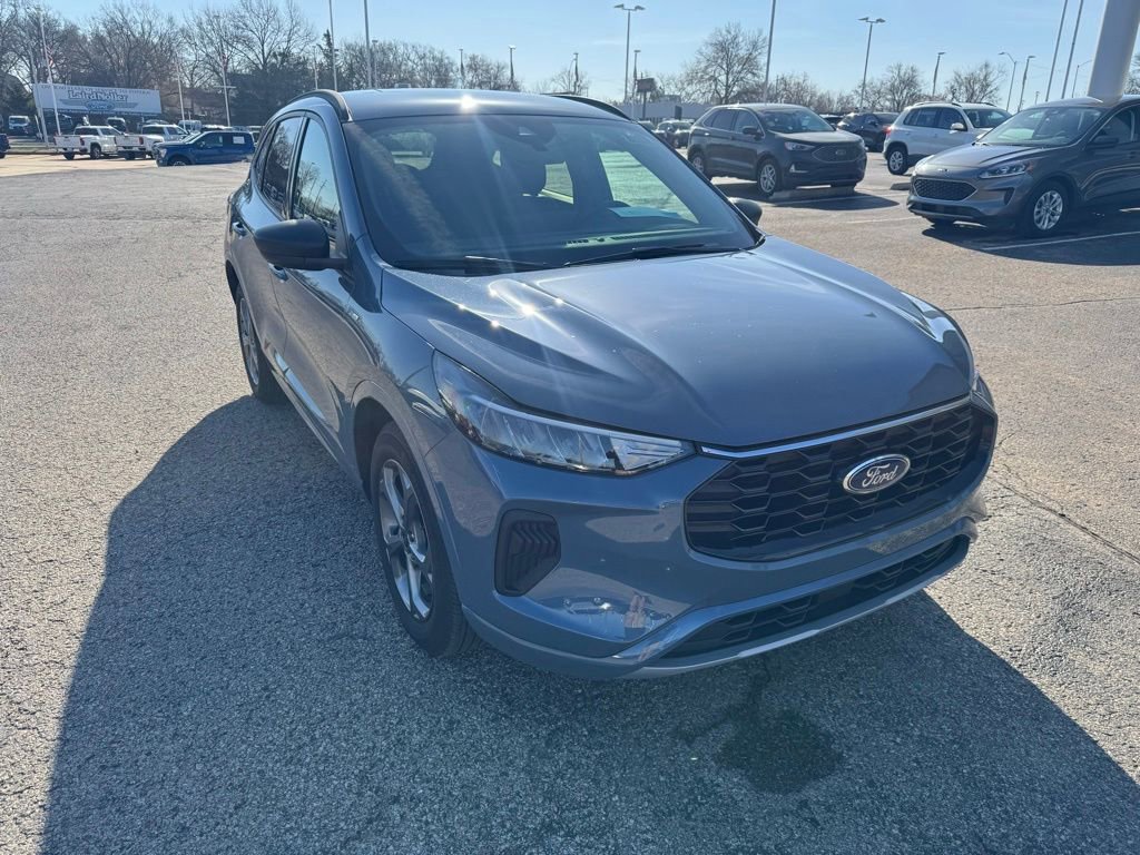 Certified 2023 Ford Escape ST-Line w/ Tech Pack #1 image 5