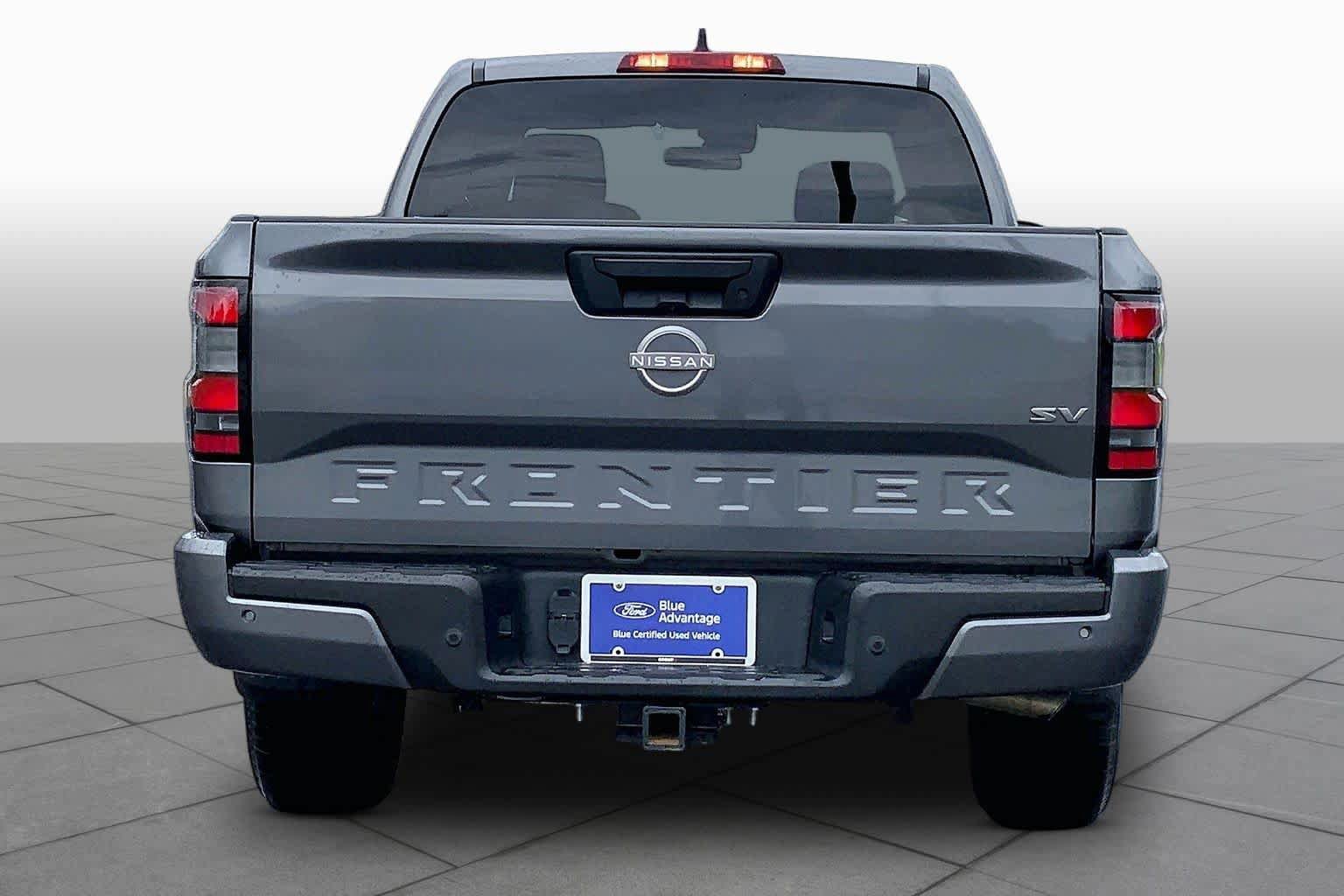 Used 2022 Nissan Frontier SV w/ Technology Package RWD image 5