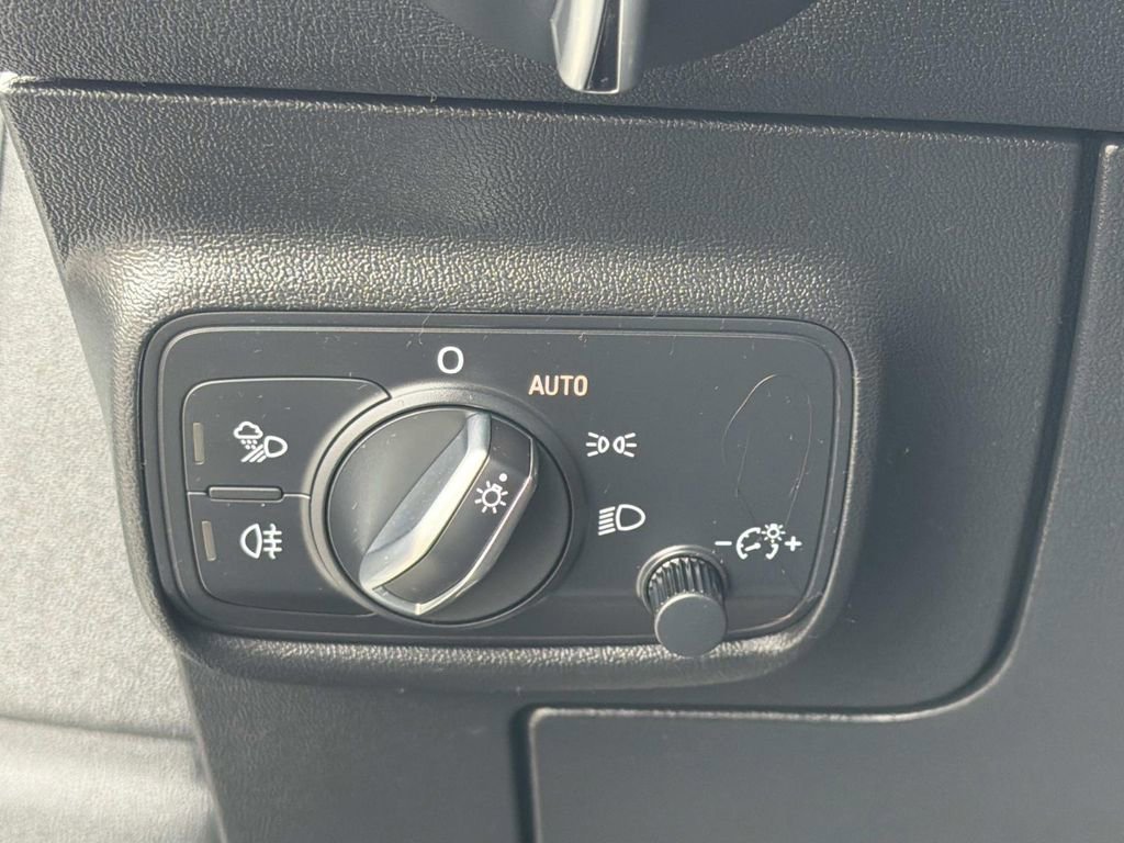 Used 2019 Audi TT RS image 16