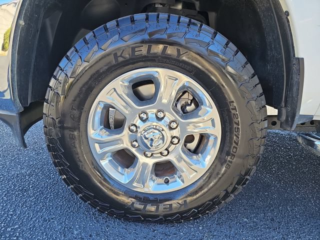 Used 2024 RAM 3500 Big Horn AWD/4WD image 34