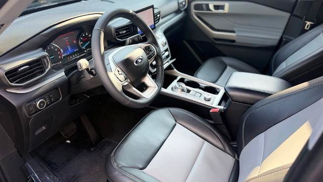 Certified 2023 Ford Explorer XLT w/ Equipment Group 202A AWD/4WD image 14
