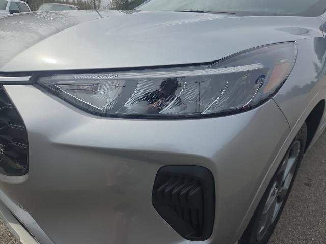 Certified 2024 Ford Escape ST-Line AWD/4WD image 4