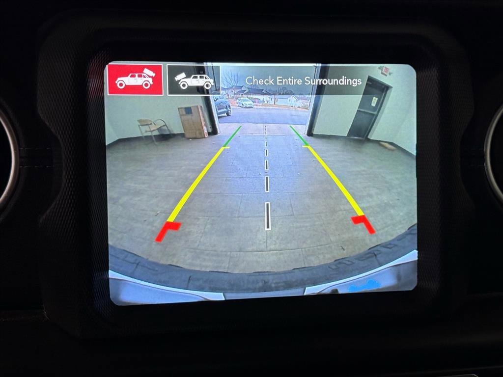 Used 2021 Jeep Wrangler Unlimited Rubicon 4xe w/ Steel Bumper Group image 25