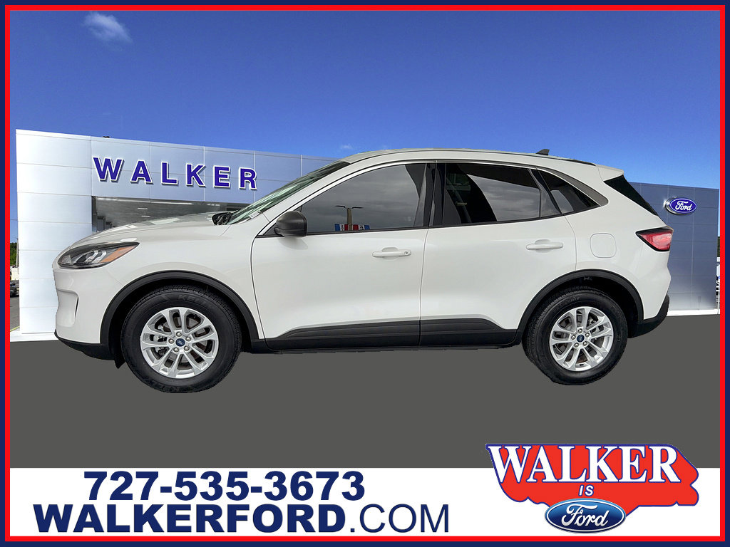 Certified 2022 Ford Escape SE