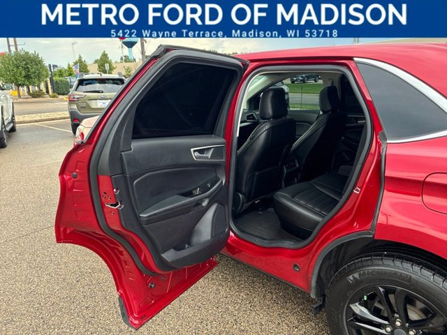 Certified 2020 Ford Edge SEL w/ Convenience Package AWD/4WD image 37