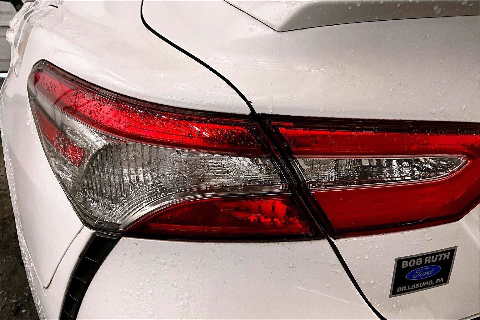 Used 2019 Toyota Camry SE image 28