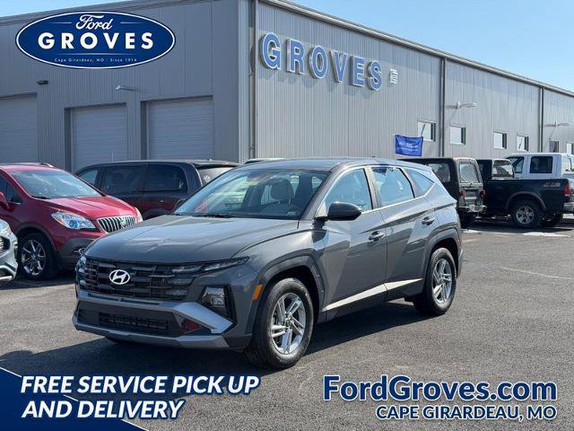 Used 2025 Hyundai Tucson SE