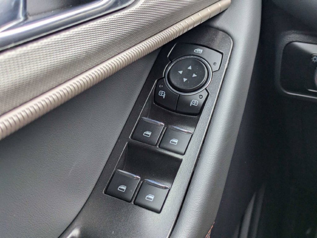 Certified 2026 Ford Explorer Active RWD image 25