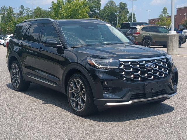 Certified 2025 Ford Explorer Platinum w/ Ultimate Package AWD/4WD image 2