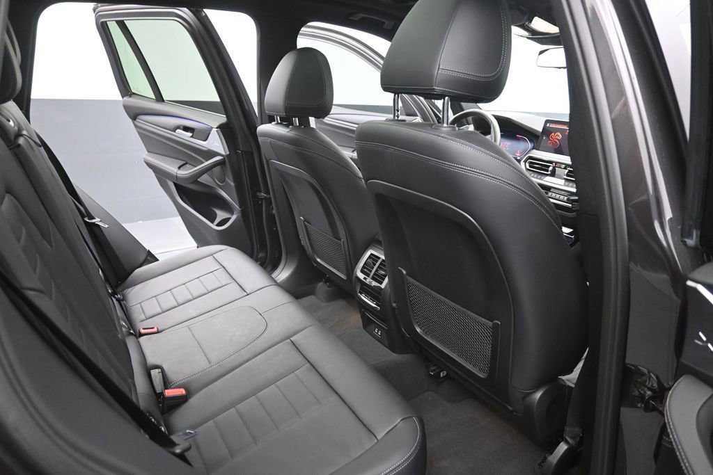 Used 2022 BMW X3 sDrive30i w/ Premium Package 2 RWD image 10