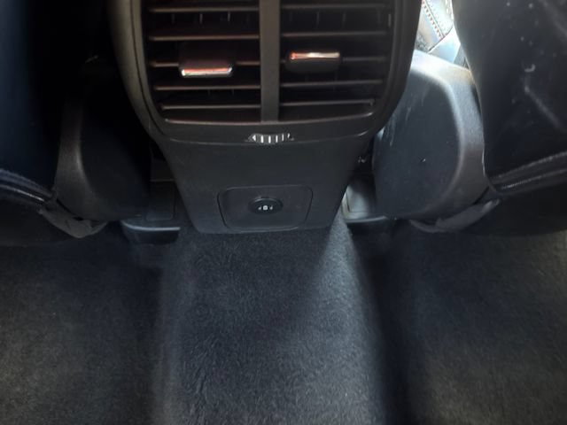 Certified 2025 Ford Escape ST-Line Select AWD/4WD image 26