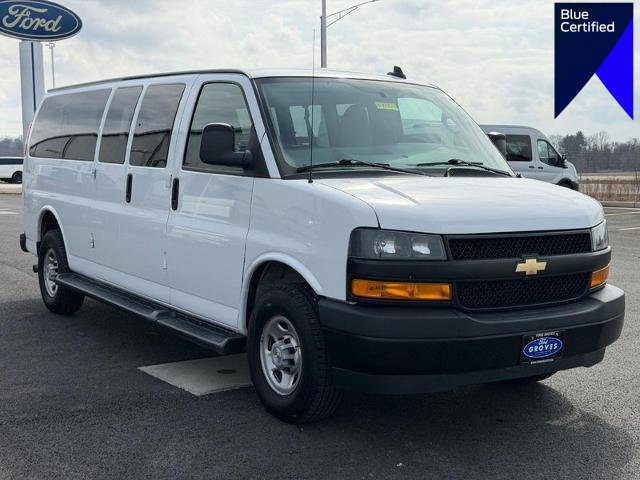 Used 2022 Chevrolet Express 3500 LS image 1