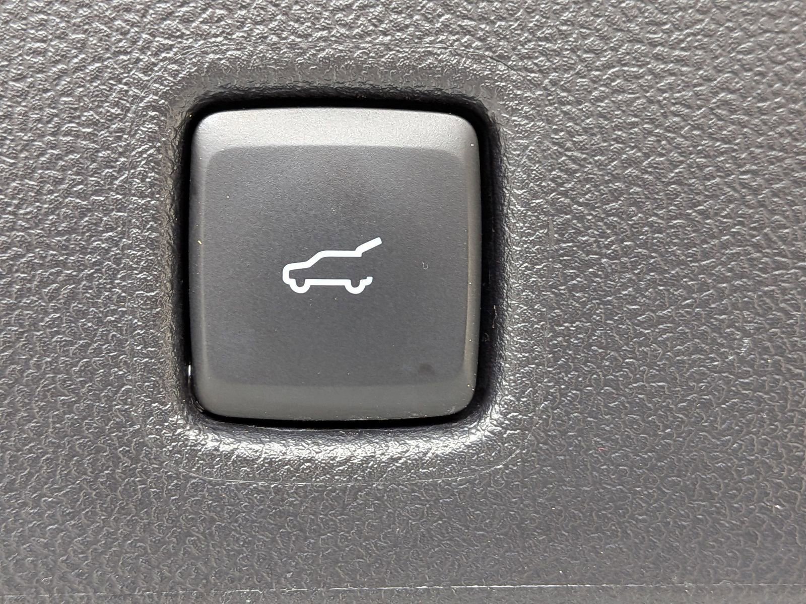 Certified 2023 Ford Escape ST-Line w/ Tech Pack #1 image 16