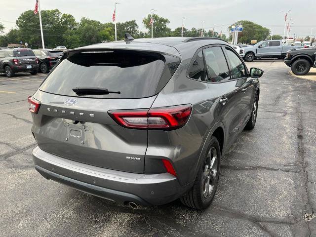 Certified 2023 Ford Escape ST-Line w/ Tech Pack #1 AWD/4WD image 5