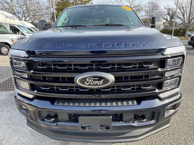 Certified 2024 Ford F250 Lariat w/ Black Appearance Package image 2