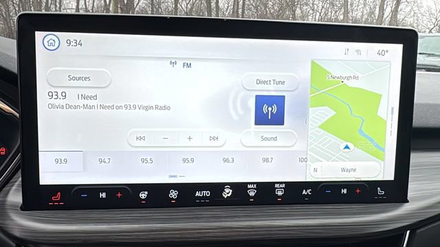 Certified 2023 Ford Escape Platinum AWD/4WD image 25