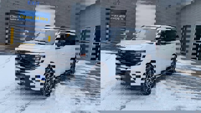 Certified 2025 Ford Expedition Max Active image 5