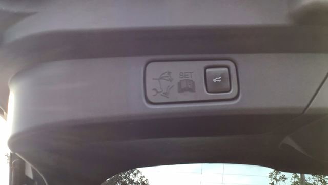 Certified 2021 Ford Mustang Mach-E Premium image 11