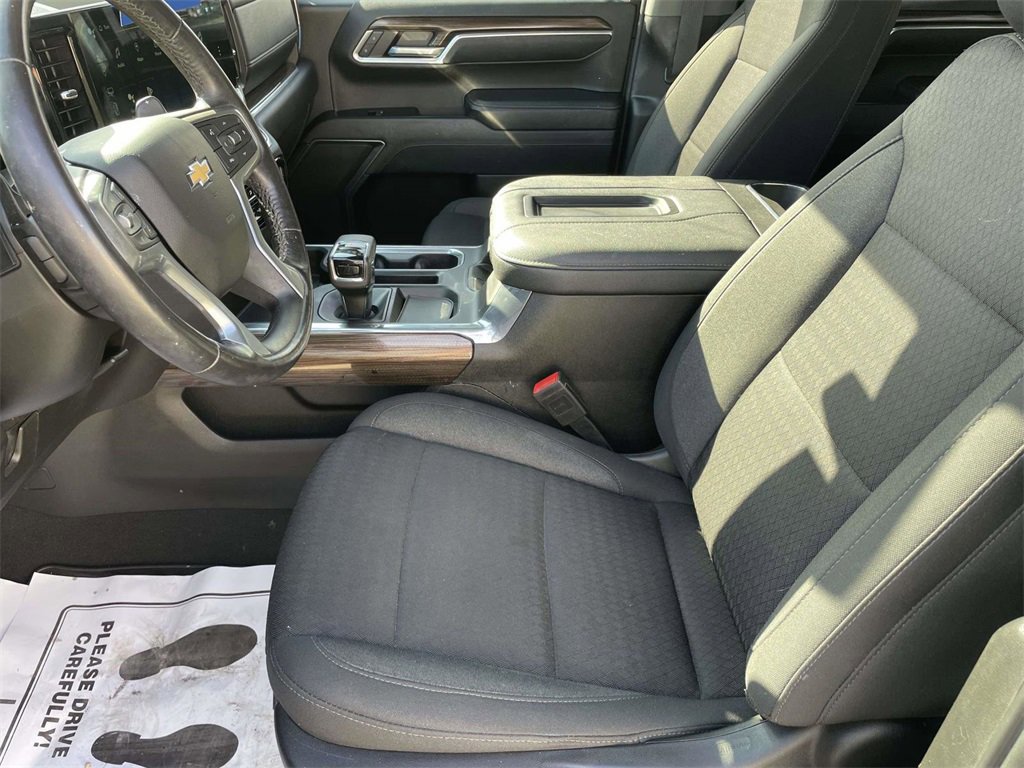Used 2022 Chevrolet Silverado 1500 LT image 13