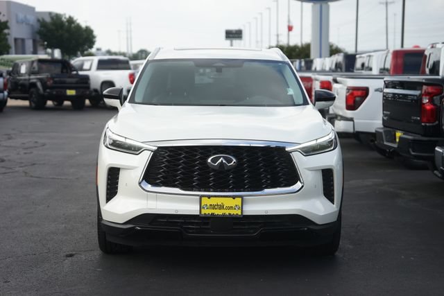 Used 2024 INFINITI QX60 Luxe FWD image 3