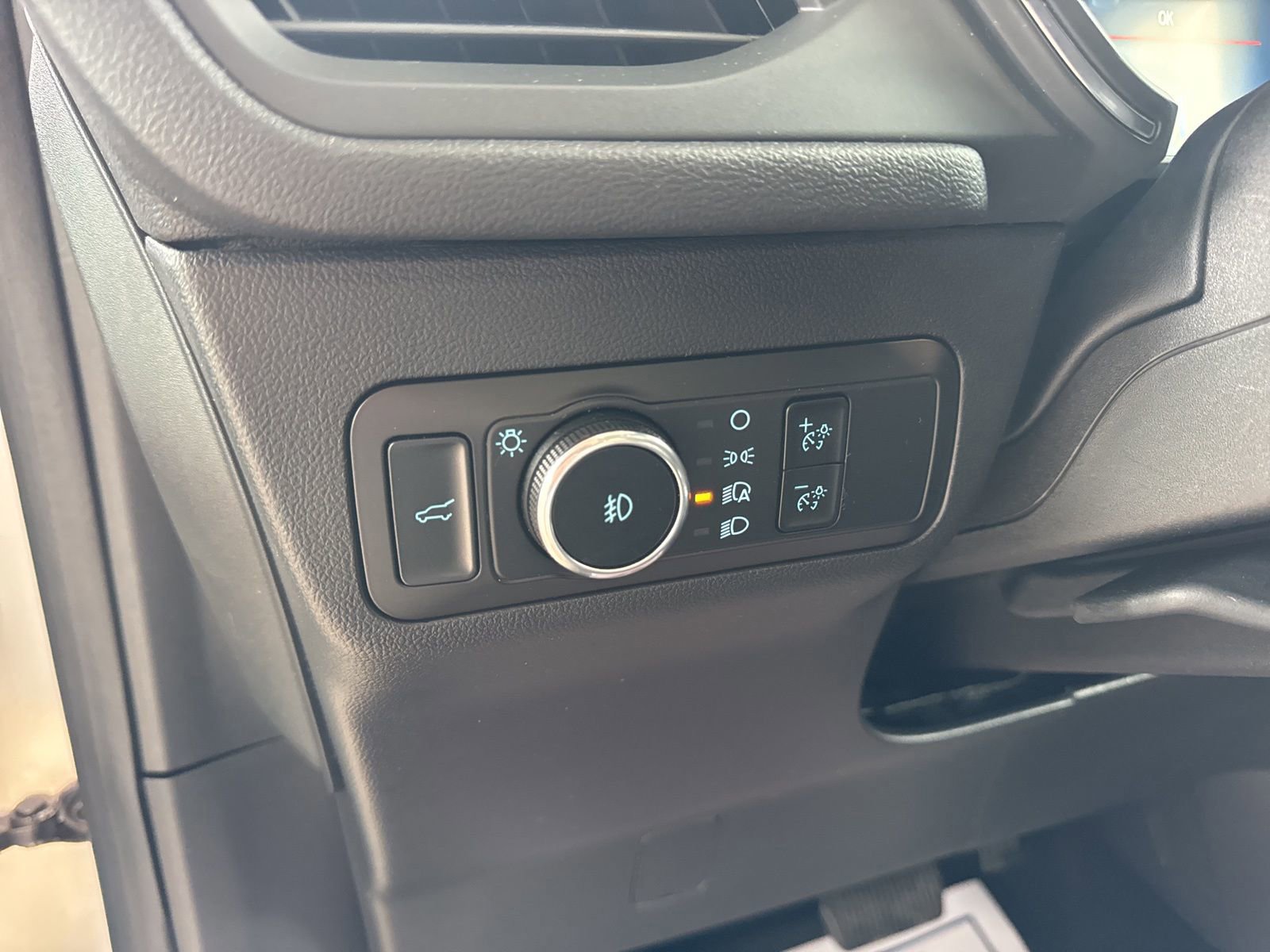 Certified 2024 Ford Escape Platinum w/ Premium Technology Package image 29